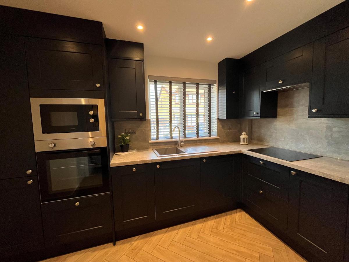 Normanton  Contemporary 1 Bedroom Apartment מראה חיצוני תמונה